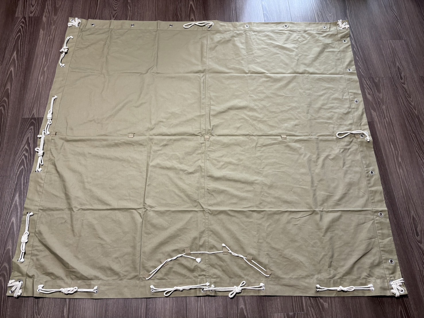 携帯天幕の畳み方