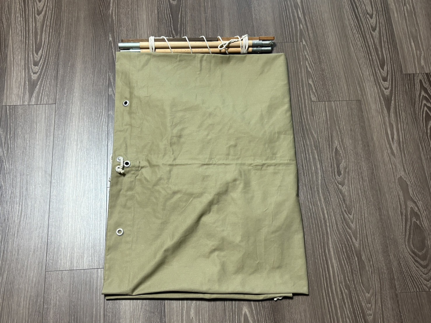 携帯天幕の畳み方