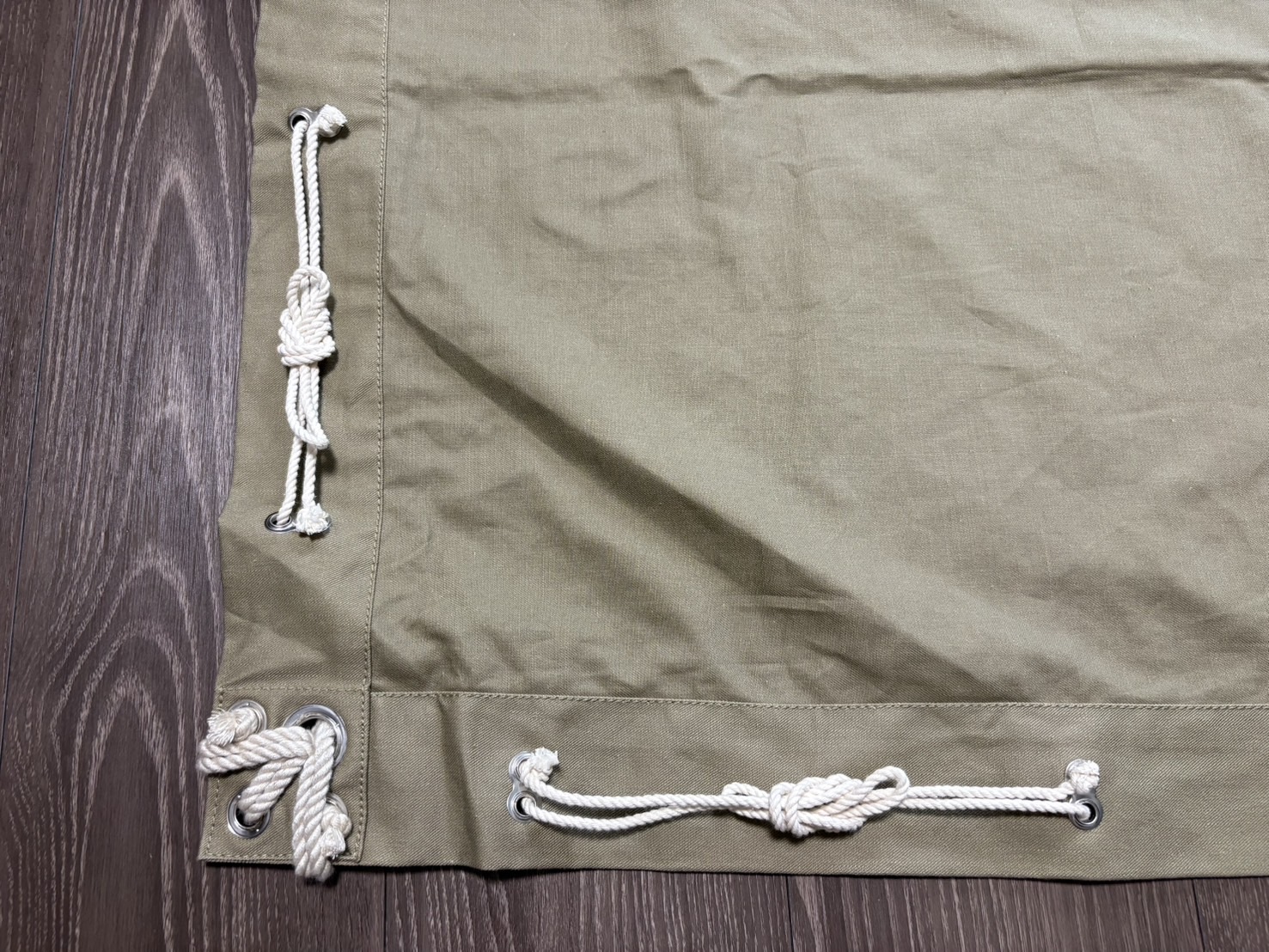 携帯天幕の畳み方